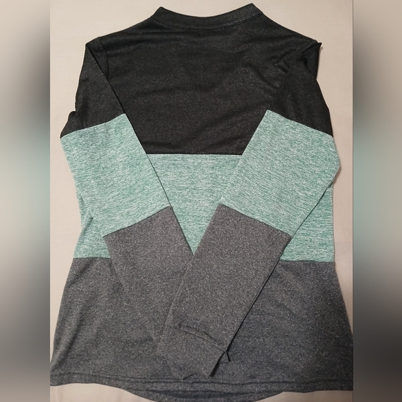 Cool Run•Light Weight•Golf/Running/Athletic•Long Sleeve Top - Picture 5 of 8